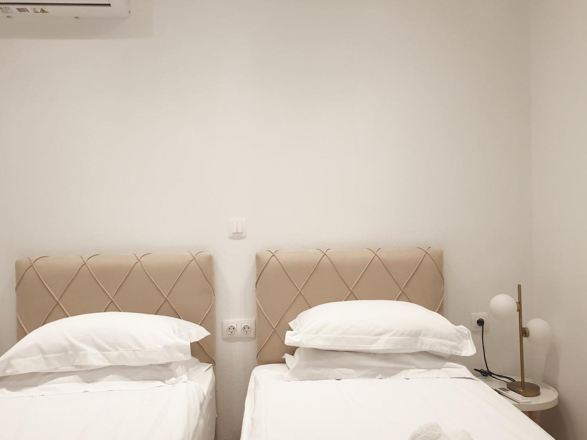 Peraía Eantos Studios And Suites חדר תמונה